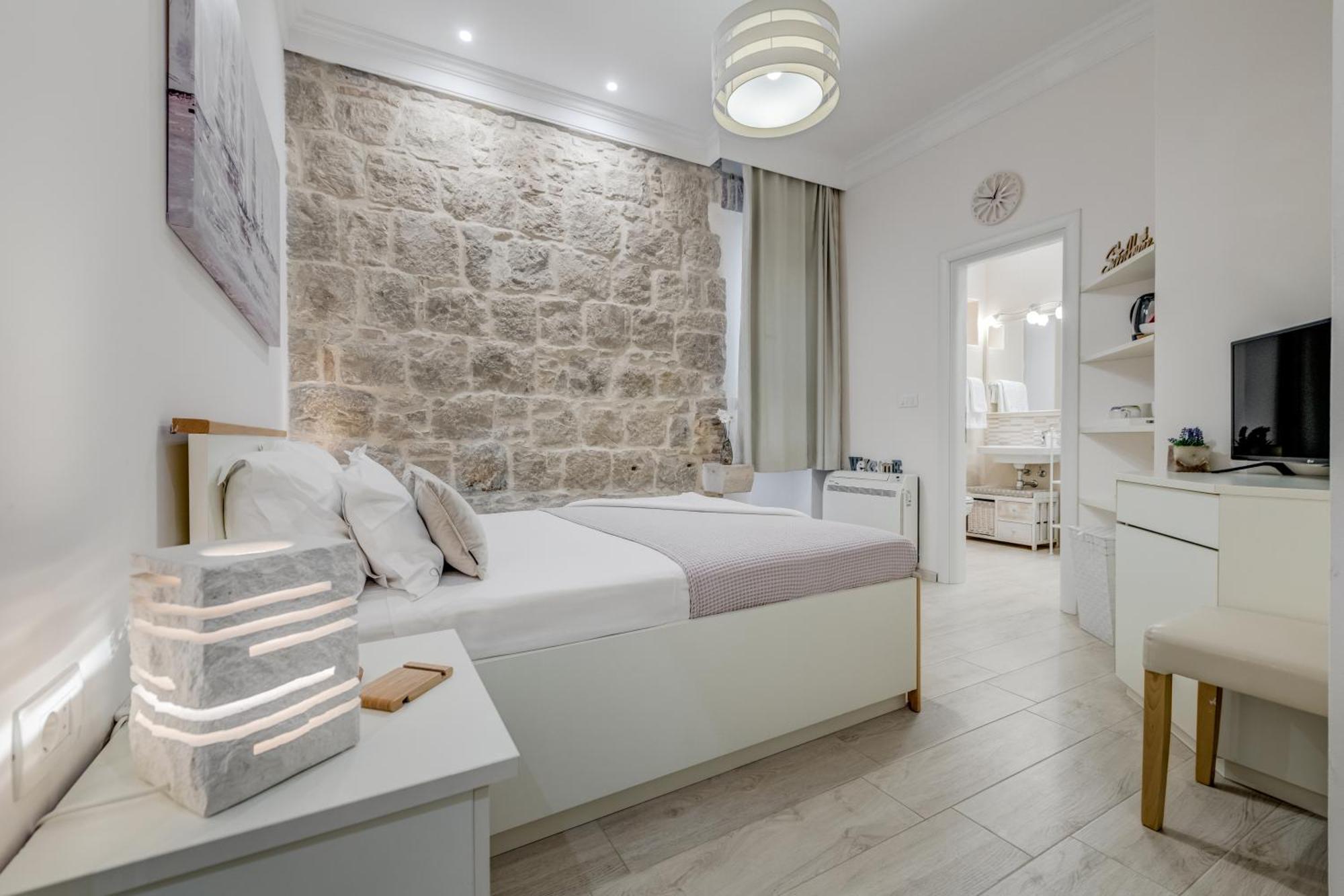 Victoria Luxury Rooms - Split Downtown Bagian luar foto