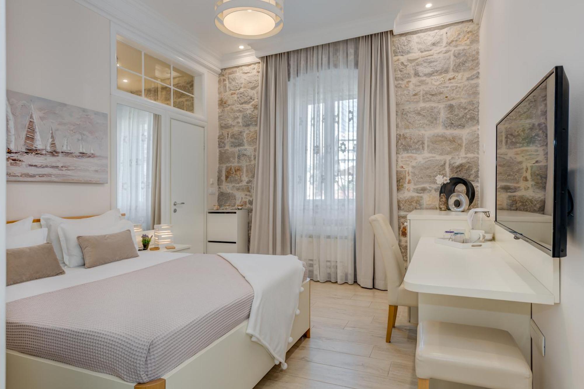 Victoria Luxury Rooms - Split Downtown Bagian luar foto