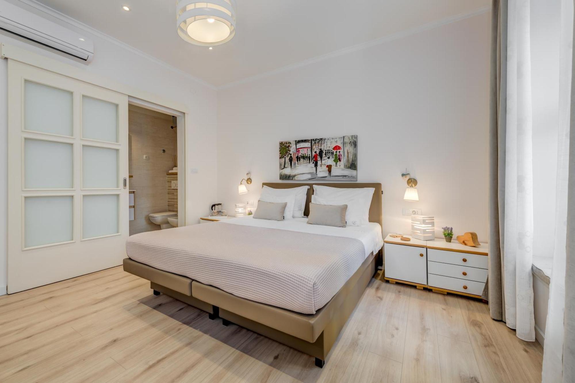 Victoria Luxury Rooms - Split Downtown Bagian luar foto