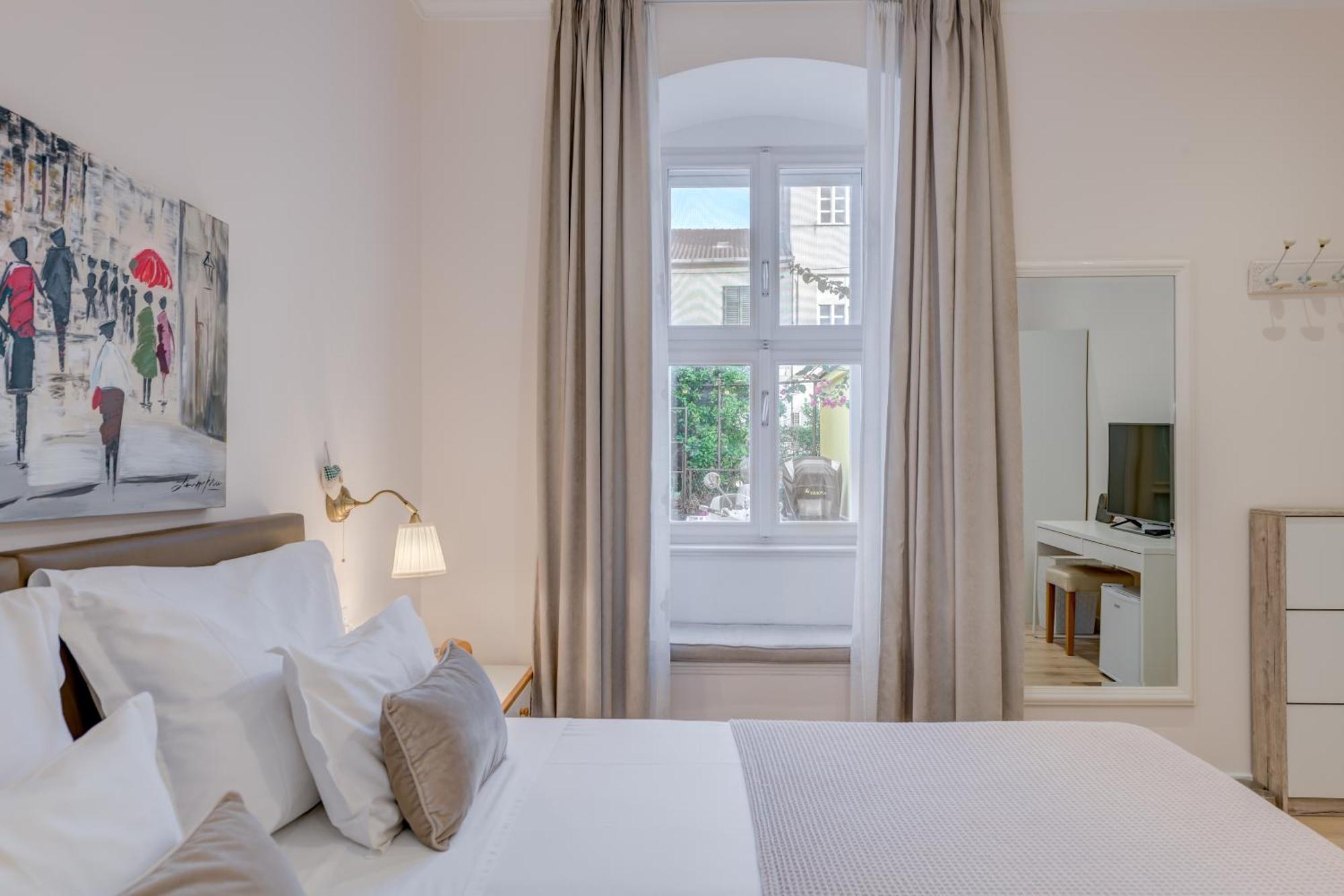 Victoria Luxury Rooms - Split Downtown Bagian luar foto